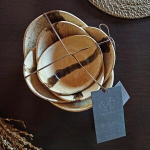 Set de 4 bowls ovales en tono capuchino con marrón